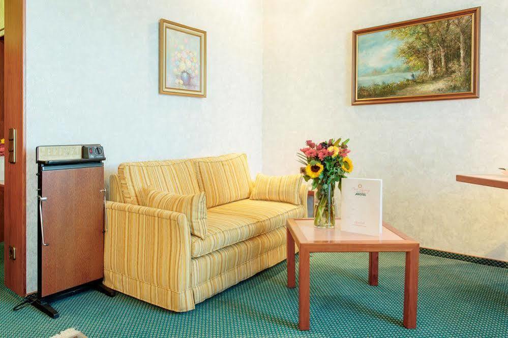 Arotel Best Living Nuernberg エクステリア 写真